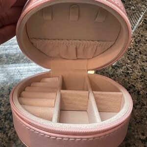 Elegant Pink Jewelry Organizer